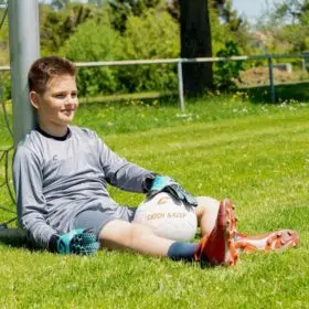 Kralle_Junior_Pro_3.0_Blau_Catch_and_Keep_Kinder_Handschuhe_Fussball