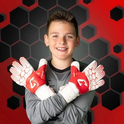 Kinder Torwarthandschuhe in Rot und Weiß von Catch and Keep: Die Kralle Junior Pro sind langlebig und haben den perfekten Grip! - Jetzt online kaufen!