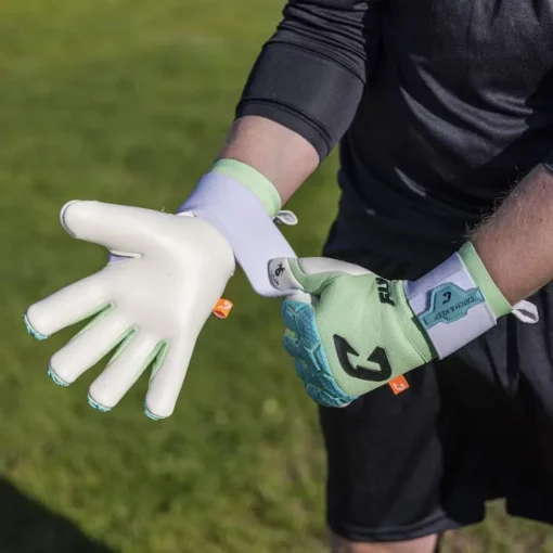 Torwart Handschuhe von Catch and Keep: Der Fly Summer Soul nur für kurze Zeit - Mit ultimativem Grip