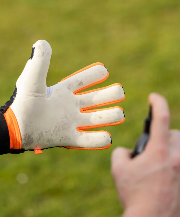 Torwarthandschuhe Grip Spray: Grip Glu von Catch and Keep