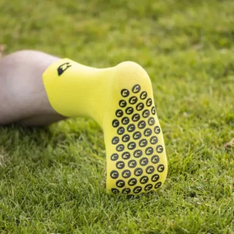 Antirutsch Grip Socken / Fußballsocken in Gelb von Catch and Keep