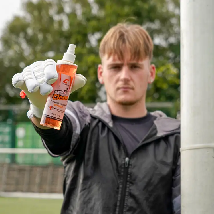 Grip Clean Catch and Keep Waschmittel für Torwarthandschuhe