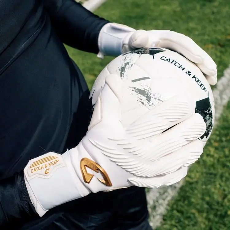 Invictus White Gold Catch and Keep Torwarthandschuhe 6