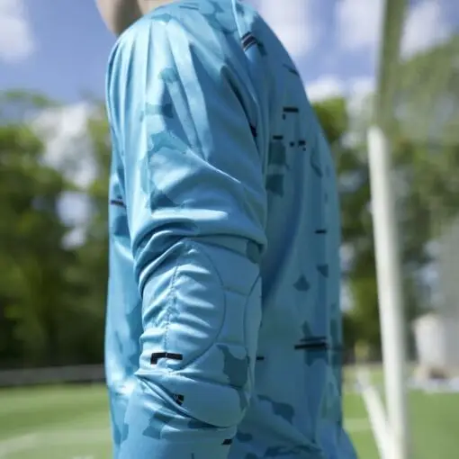 Torwarttrikot-Blue-Camou-Protection-Catch-and-Keep-Ellenbogenschutz-510×510-1