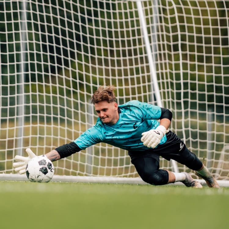 Day_NXT_Catch_and_Keep_Torwarthandschuhe_Weiss_Handschuhe_Für_Torhüter_Weiss