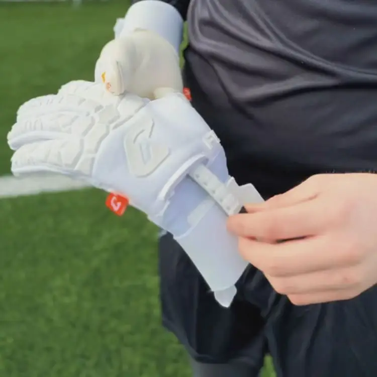 Bildschirmfoto 2025-08-19 um 20.08.43