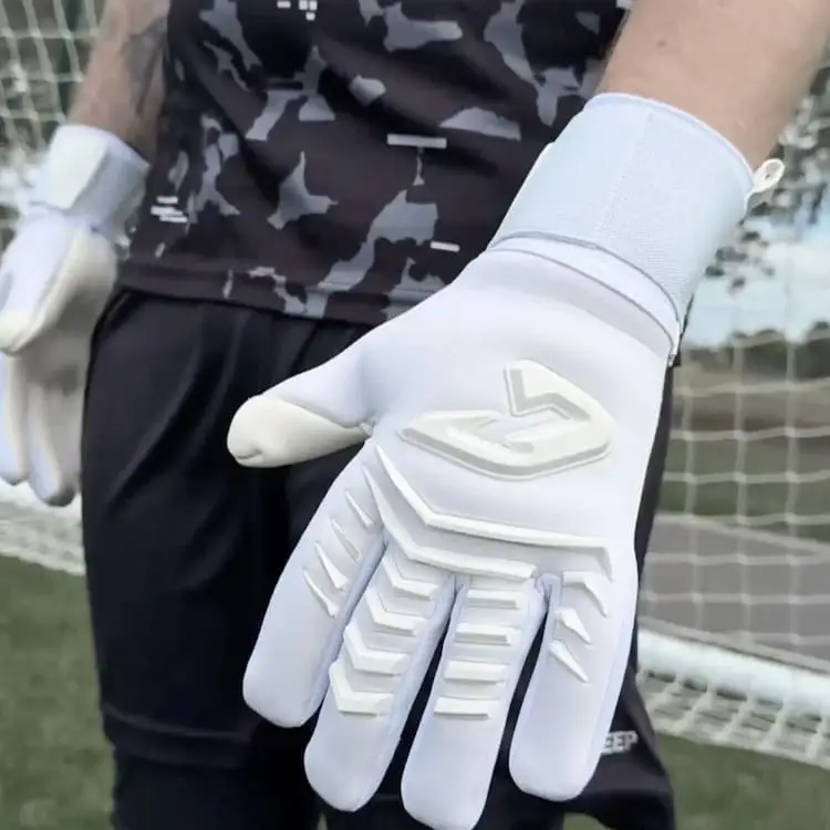 Bildschirmfoto 2025-08-19 um 20.11.32