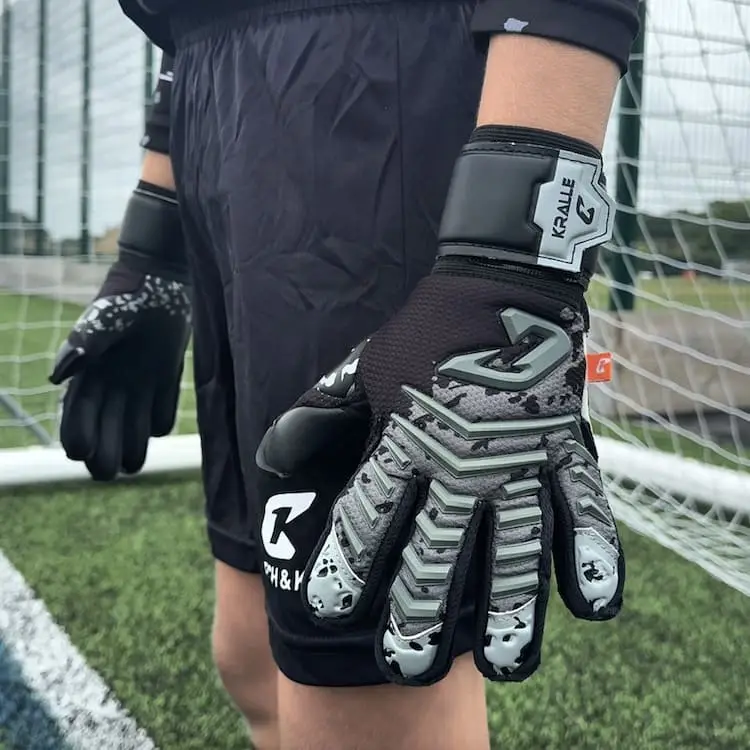 Bildschirmfoto 2025-08-20 um 09.56.09