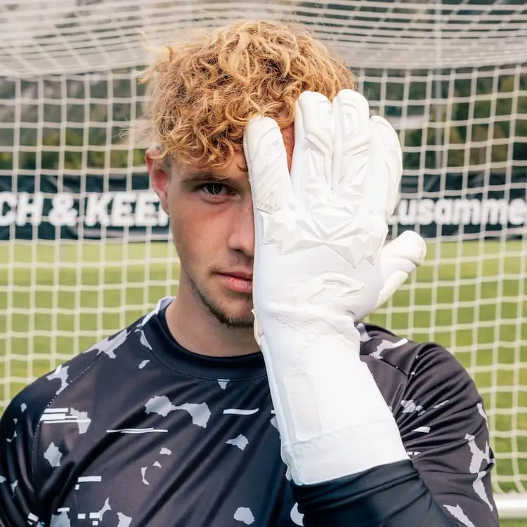 Pulse X All White Catch and Keep Torwarthandschuhe 1