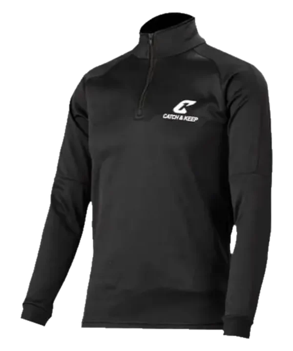 Sweater Half Zip warm in Schwarz mit kurzem Reißverschluss und weißem Catch & Keep Logo – Produktbild