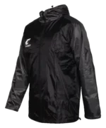 Torwart Regenjacke lang in Schwarz-Grau mit Kapuze und weißem Catch & Keep Logo – Produktbild
